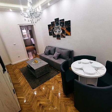 Victory Apartment - Heart Of Belgrade Exterior photo